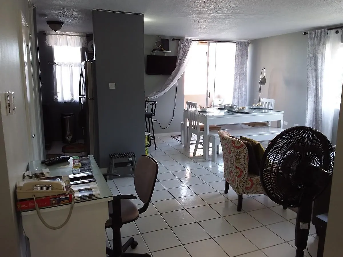 Lägenhet Mcfarlane'S Place Ocho Rios