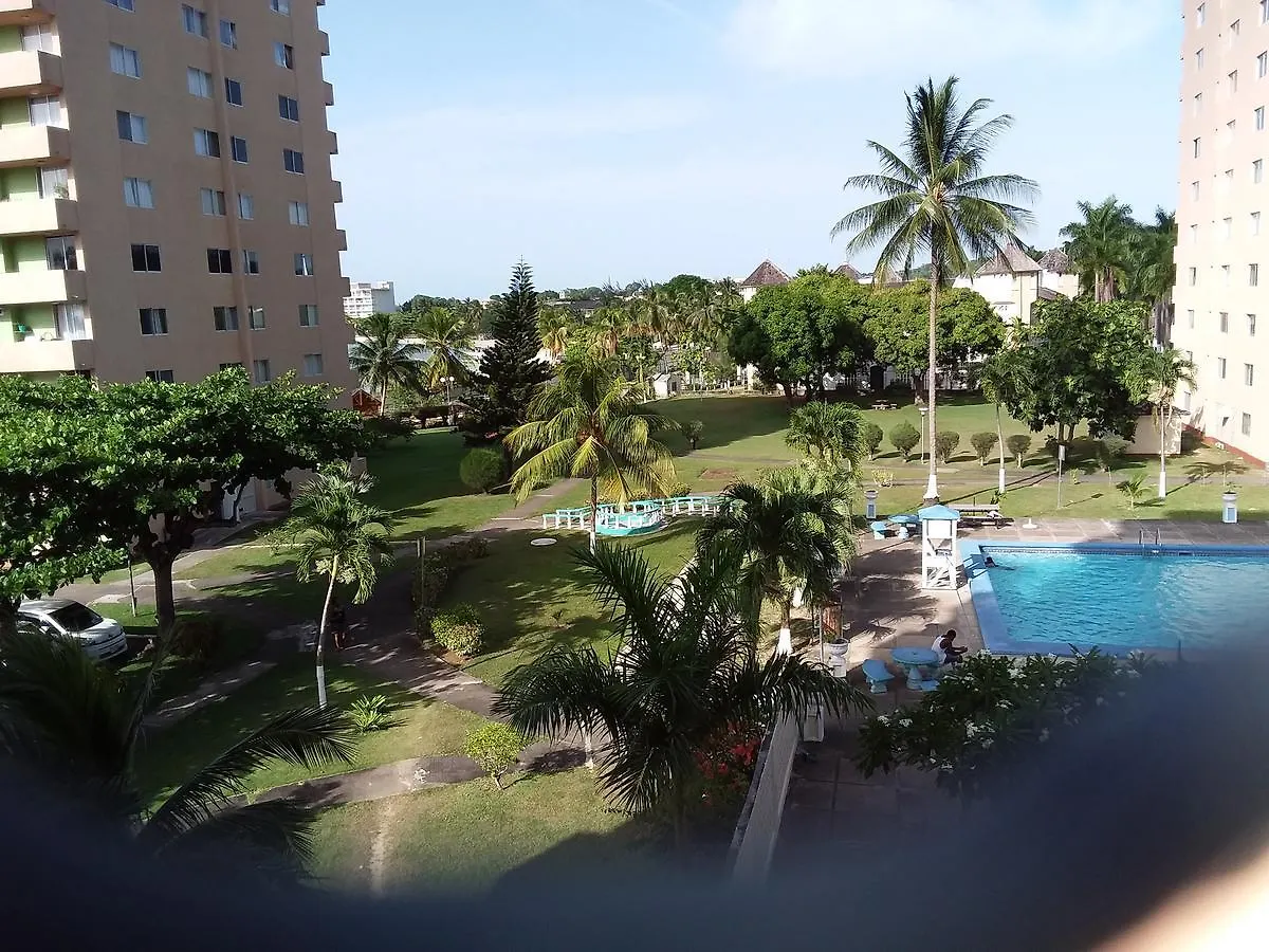 Mcfarlane'S Place Ocho Rios 0*,  Jamaica