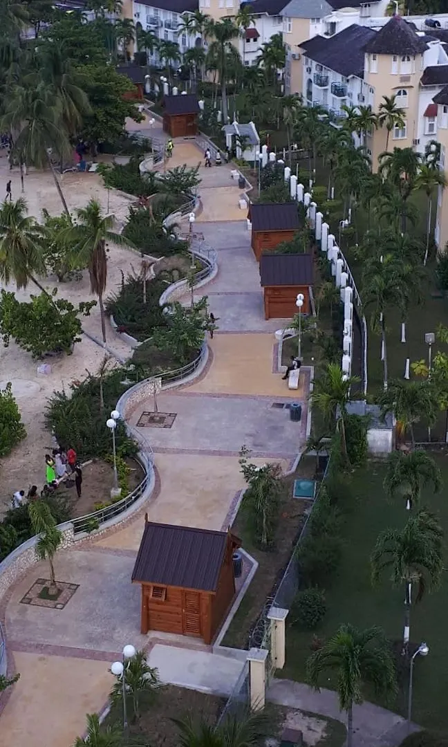Mcfarlane'S Place Ocho Rios Lägenhet